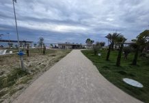ŽNJANSKA SAHARA: Grad stvorio pustinju, a jedinu zelenu oazu održava vlasnik restorana